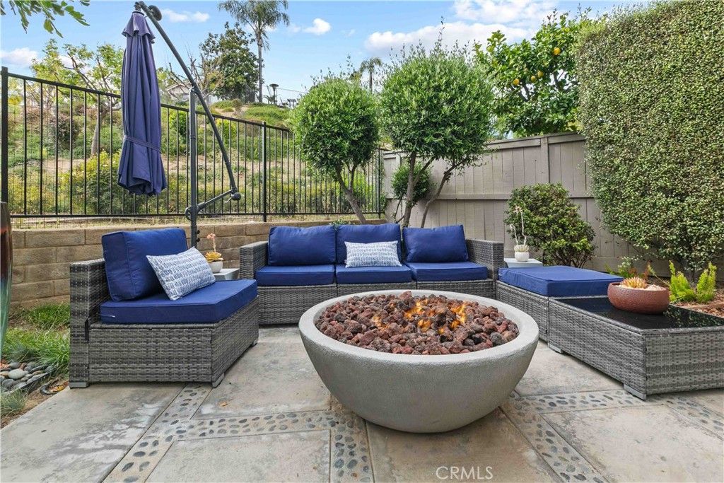 Image 74 of property listing at 2809 Silk Oak Avenue, Thousand Oaks, CA 91362