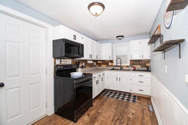 128 S Main Street, Avilla, IN 46710