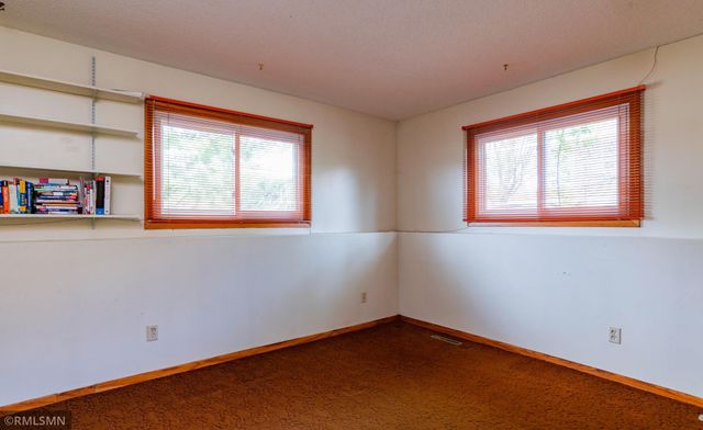 1874 Skillman Avenue W, Roseville, MN 55113