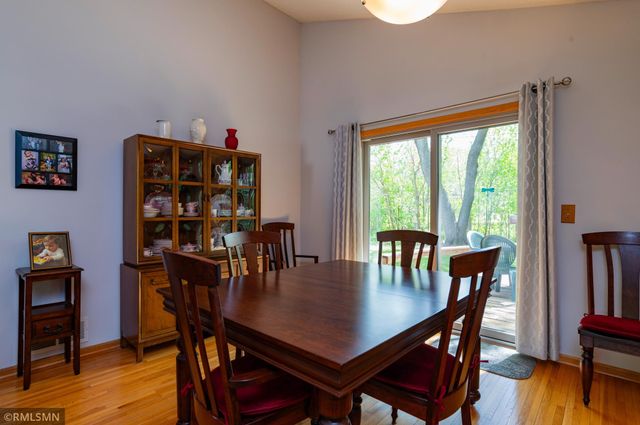 1874 Skillman Avenue W, Roseville, MN 55113