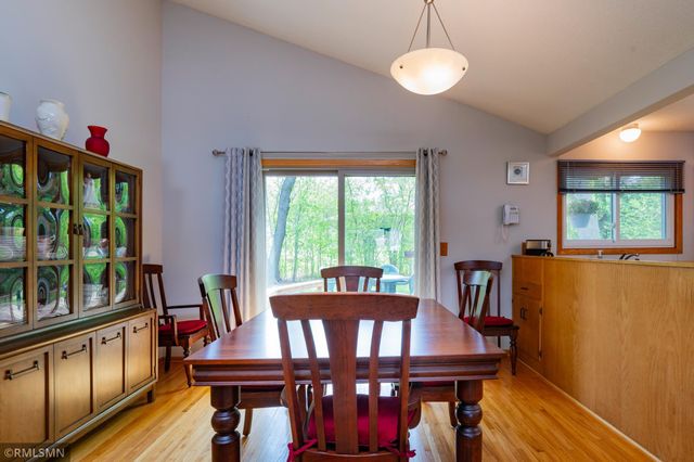 1874 Skillman Avenue W, Roseville, MN 55113