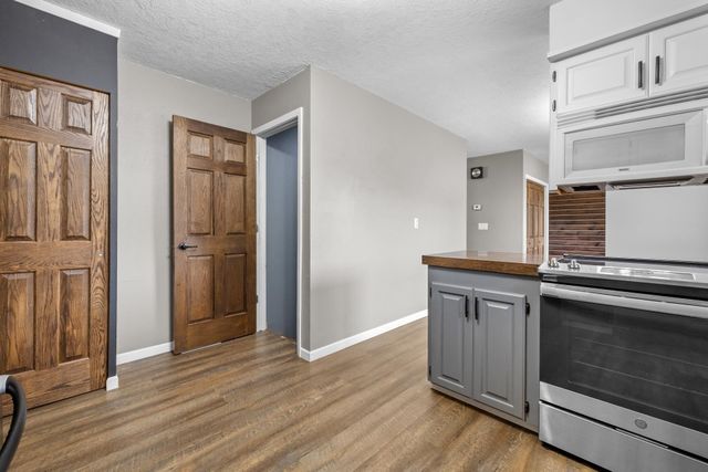 1606 6TH ST NW, Minot, ND 58703