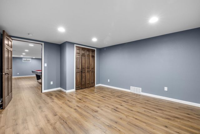 1606 6TH ST NW, Minot, ND 58703