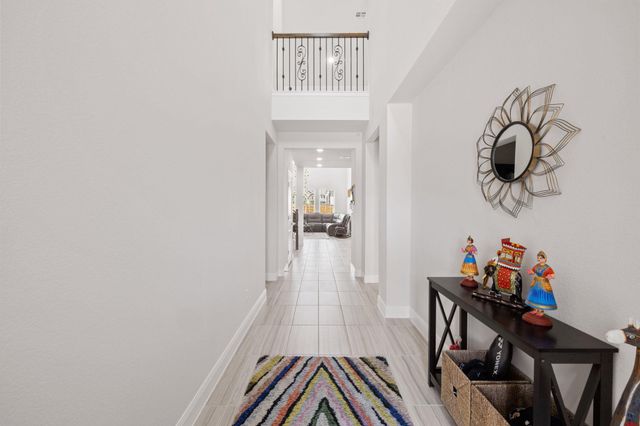 724 Pioneer GRV, Round Rock, TX 78665