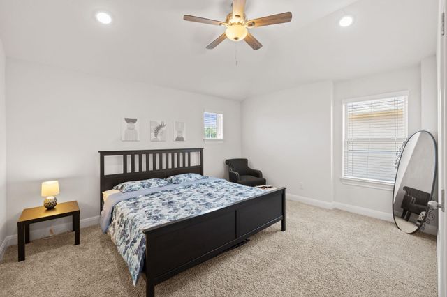 724 Pioneer GRV, Round Rock, TX 78665