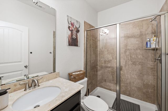 724 Pioneer GRV, Round Rock, TX 78665