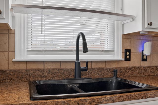 601 Edgewood Drive, Nicholasville, KY 40356