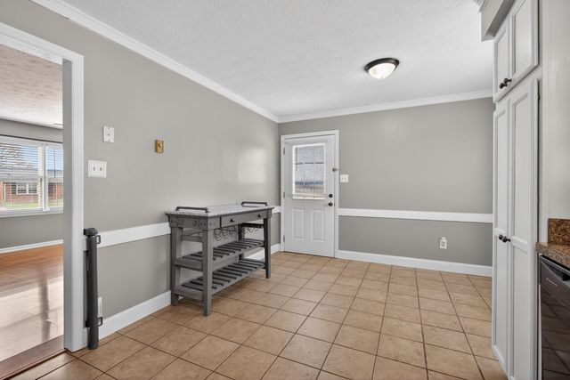 601 Edgewood Drive, Nicholasville, KY 40356