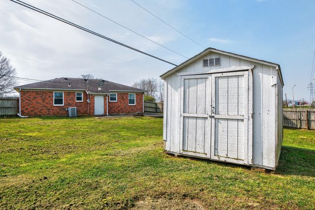 601 Edgewood Drive, Nicholasville, KY 40356