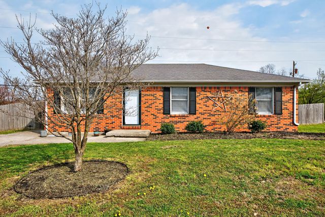 601 Edgewood Drive, Nicholasville, KY 40356