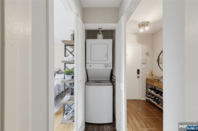 77 Liberty Street 8, Little Ferry, NJ 07643
