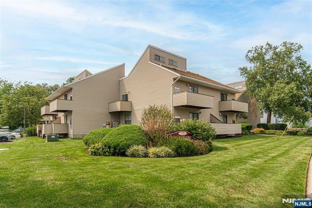 77 Liberty Street 8, Little Ferry, NJ 07643