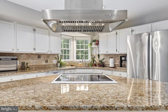 3301 TUDOR CT, Adamstown, MD 21710