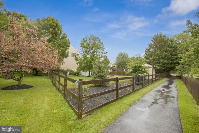 3301 TUDOR CT, Adamstown, MD 21710