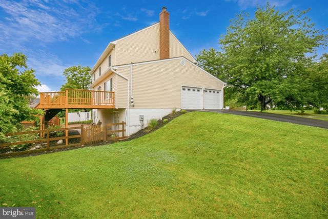 3301 TUDOR CT, Adamstown, MD 21710