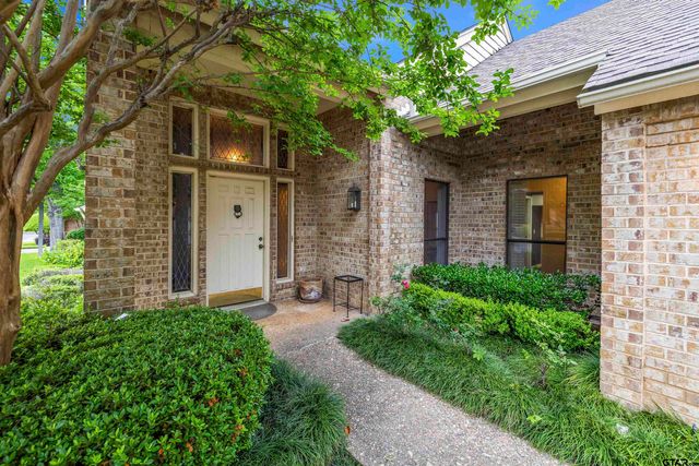 842 Ashford Ct, Tyler, TX 75703