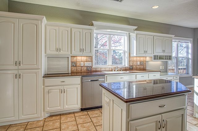 34 Magellan Drive, Hot Springs Village, AR 71909