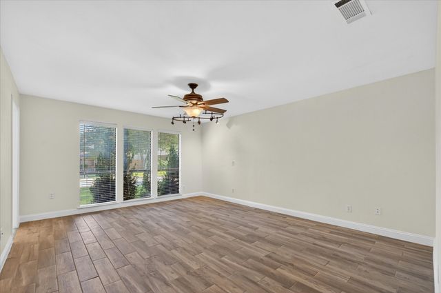 2013 TREEHOUSE Lane, Plano, TX 75023