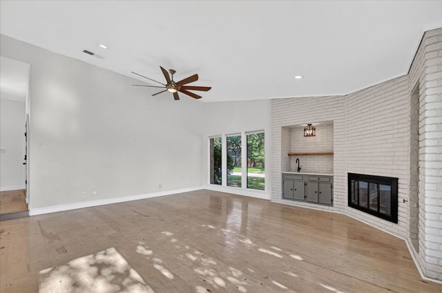 2013 TREEHOUSE Lane, Plano, TX 75023