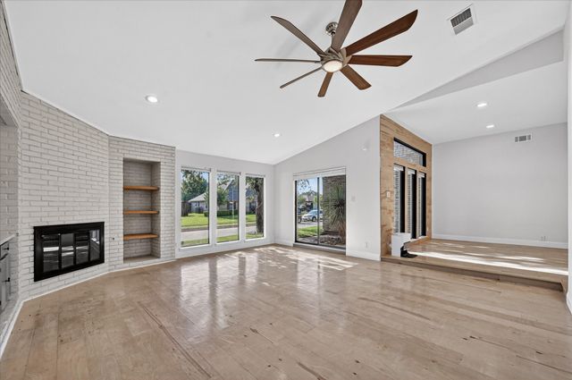 2013 TREEHOUSE Lane, Plano, TX 75023