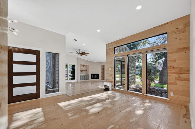 2013 TREEHOUSE Lane, Plano, TX 75023