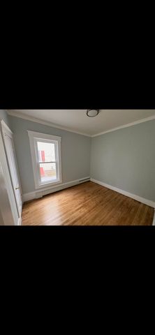 98 Forest Street, Rutland City, VT 05701