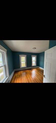 98 Forest Street, Rutland City, VT 05701