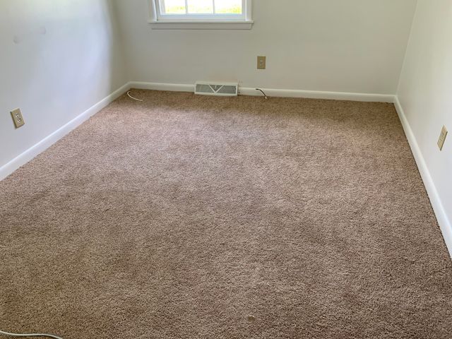 205 Pinewood Drive, Summerville, SC 29483