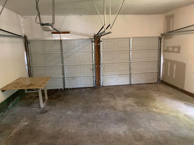 205 Pinewood Drive, Summerville, SC 29483