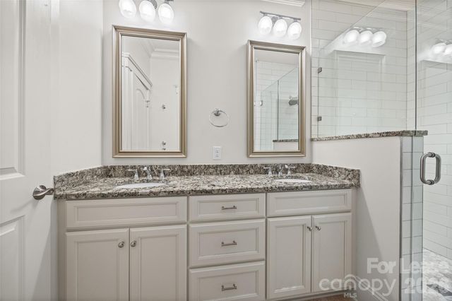 706 Kingsley Way, Belmont, NC 28012