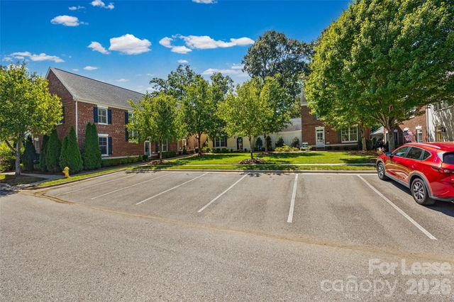 706 Kingsley Way, Belmont, NC 28012