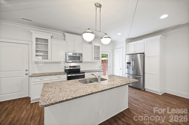 706 Kingsley Way, Belmont, NC 28012
