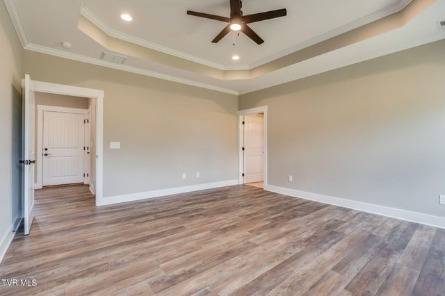 734 Twilight Falls, Jonesborough, TN 37659