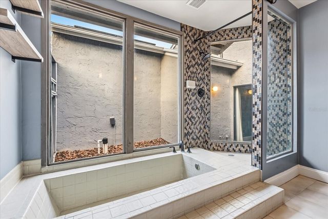 8830 S SHADOW BAY DRIVE, Orlando, FL 32825