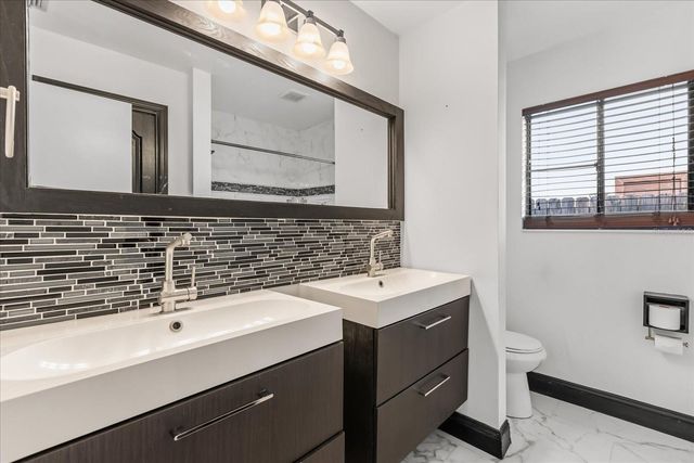 8830 S SHADOW BAY DRIVE, Orlando, FL 32825