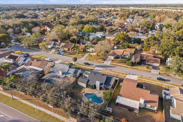 8830 S SHADOW BAY DRIVE, Orlando, FL 32825