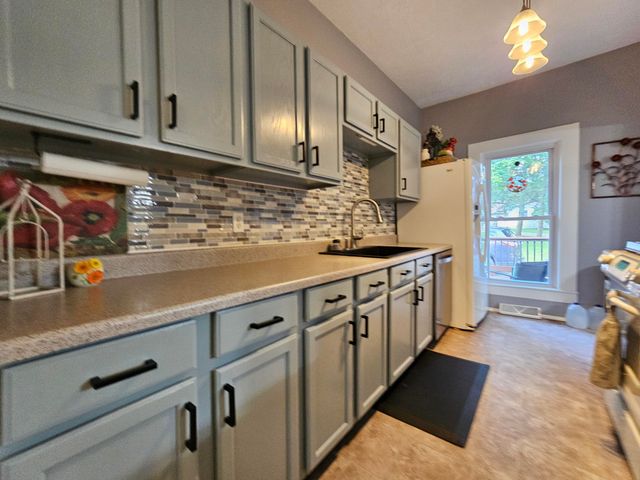 430 W Main Street, Stanton City, MI 48888