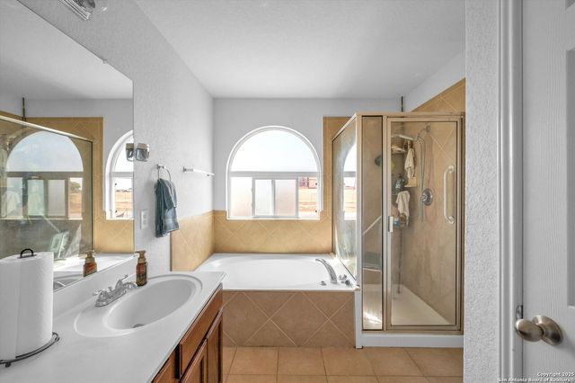 5407 Duke Field, San Antonio, TX 78227