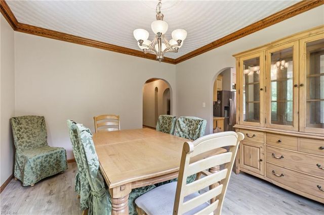 18152 Private Stock LN, Smithfield, VA 23430