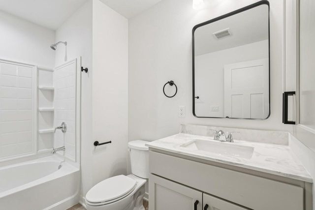 224 Fairway DRIVE, Sheboygan Falls, WI 53085