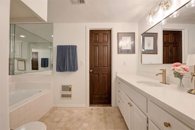 11250 Greenwood Drive, Piedmont, OK 73078