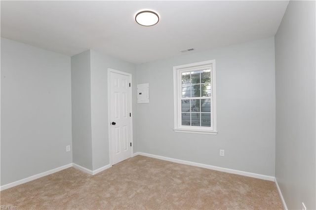 1027 23rd ST, Newport News, VA 23607
