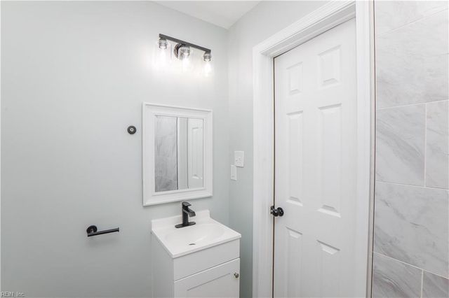 1027 23rd ST, Newport News, VA 23607