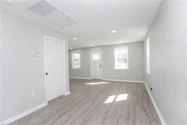 1027 23rd ST, Newport News, VA 23607