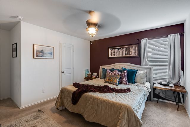 11707 Spraberry Way, Rhome, TX 76078