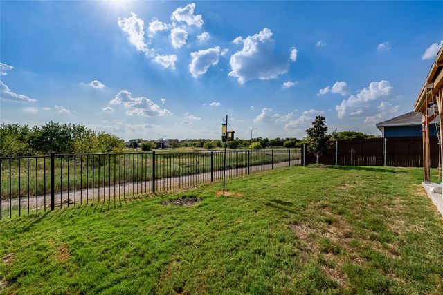 11707 Spraberry Way, Rhome, TX 76078