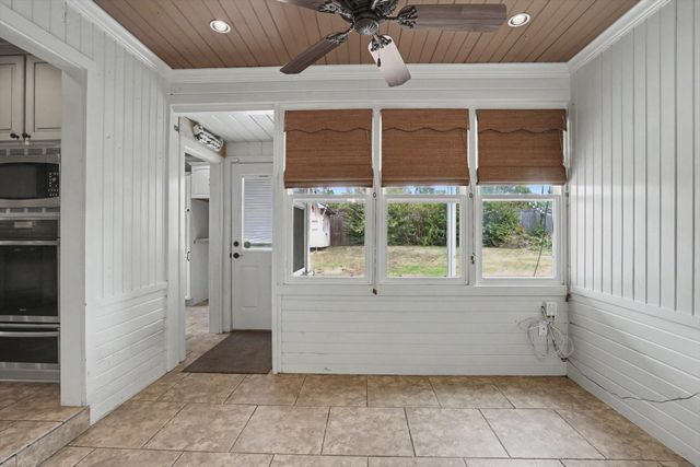 1821 Columbia Avenue, Tulsa, OK 74114