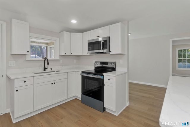 42 Wheeler Drive, Enfield, CT 06082