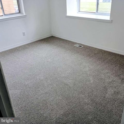 605 COBBLE CREEK CURV, Newark, DE 19702