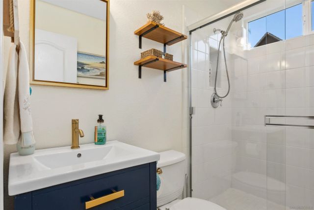 1800 Windriver St, San Marcos, CA 92078